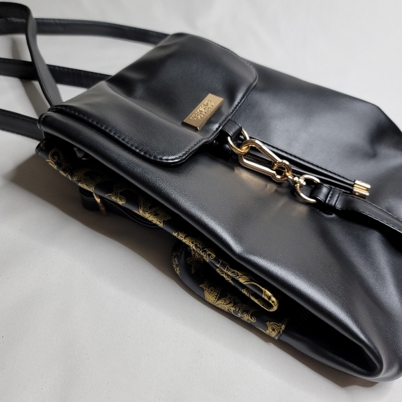 Versace Summer Iconic Backpack (Gold) - Picture 4 of 12